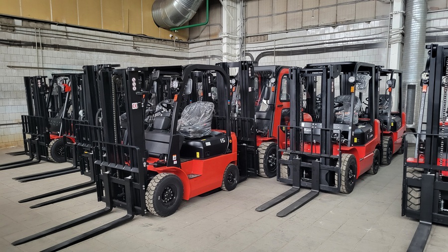 Тест-драйв складской техники на нашем складе в Раменском