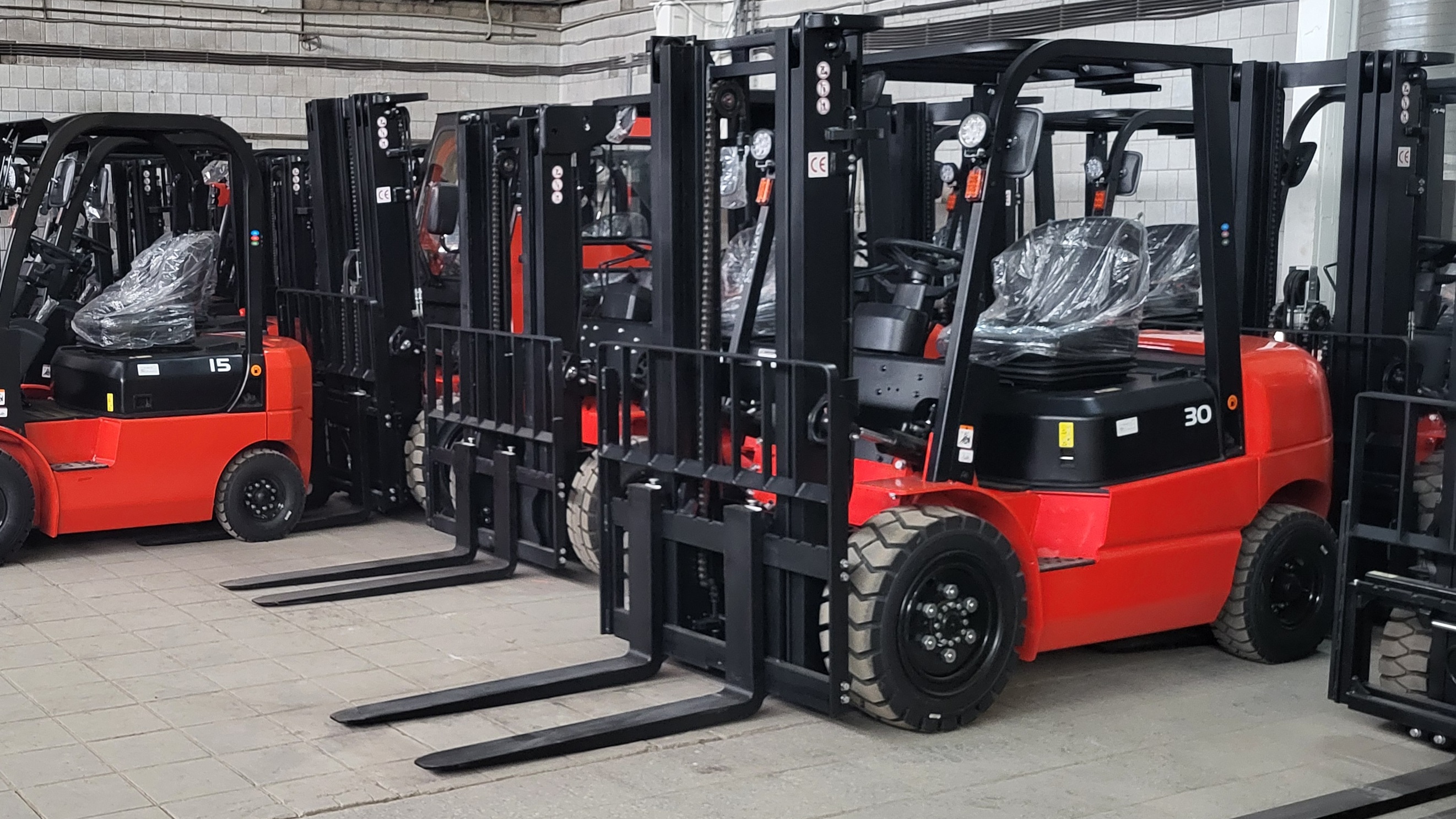 Тест-драйв складской техники на нашем складе в Раменском